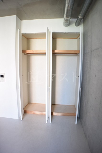 大阪市西区南堀江４丁目の賃貸マンションの収納