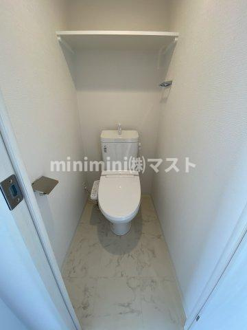 大阪市西区立売堀５丁目の賃貸マンションのトイレ