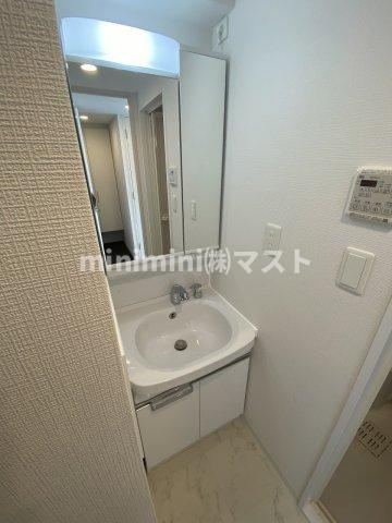 大阪市西区立売堀５丁目の賃貸マンションの洗面所