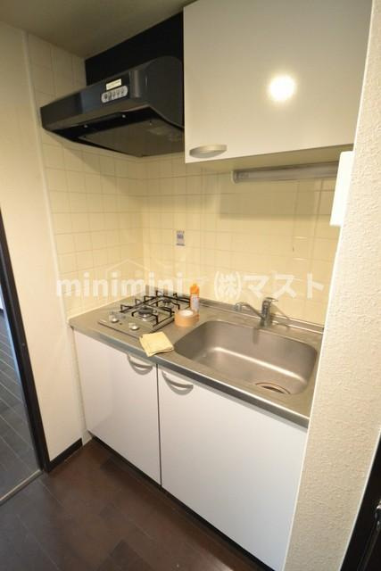 大阪市西区江戸堀１丁目の賃貸マンションのキッチン