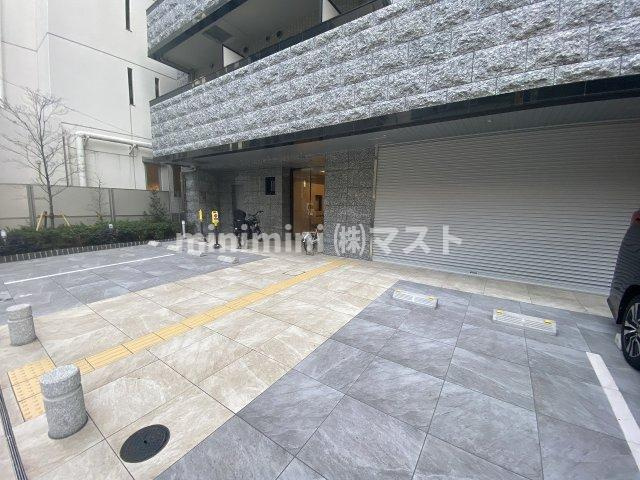 大阪市西区南堀江２丁目の賃貸マンションの駐車場