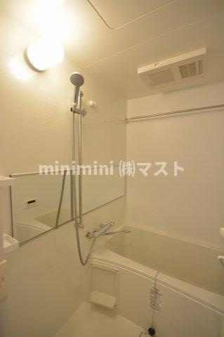 大阪市西区南堀江２丁目の賃貸マンションの浴室