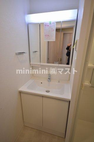 大阪市西区南堀江２丁目の賃貸マンションの洗面所