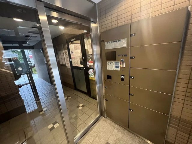 AP130 ディナスティ清水谷Ⅲ 203の玄関|



