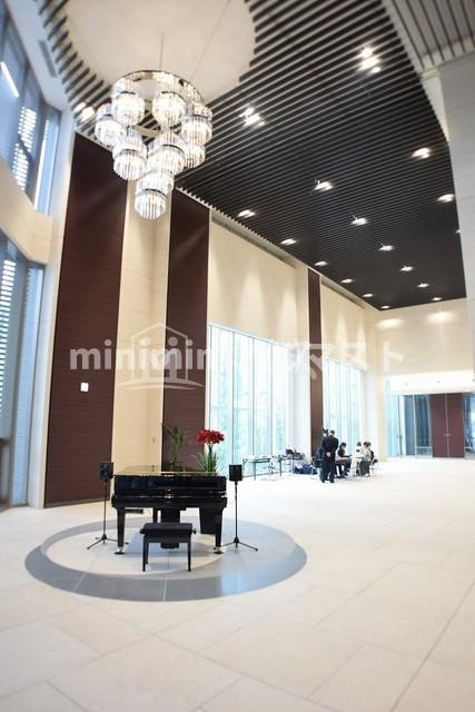 大阪市西区新町１丁目の賃貸マンションのロビー
