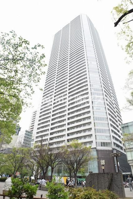 大阪市西区新町１丁目の賃貸マンションの外観