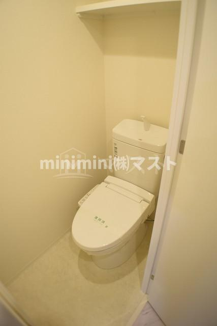 大阪市西区立売堀１丁目の賃貸マンションのトイレ