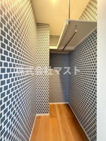 大阪市西区北堀江３丁目の賃貸マンションの収納