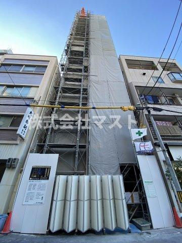 大阪市西区北堀江３丁目の賃貸マンションのエントランス