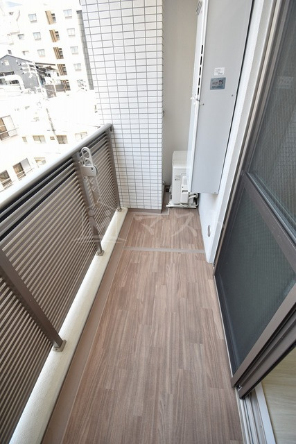 大阪市西区京町堀２丁目の賃貸マンションのバルコニー