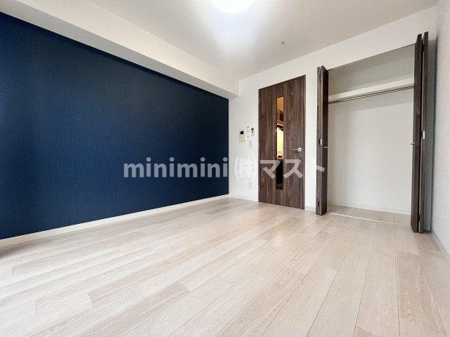 大阪市西区靱本町２丁目の賃貸マンションの居間・リビング