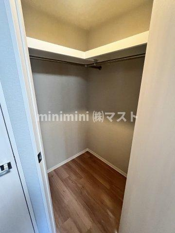 大阪市西区靱本町２丁目の賃貸マンションの収納|※別号室参考写真