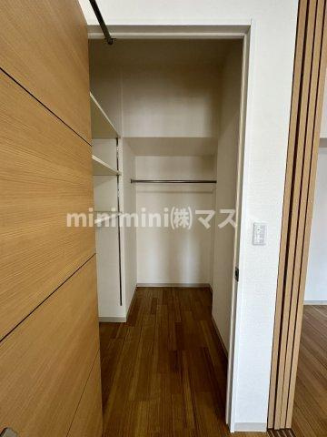 大阪市西区南堀江４丁目の賃貸マンションの収納