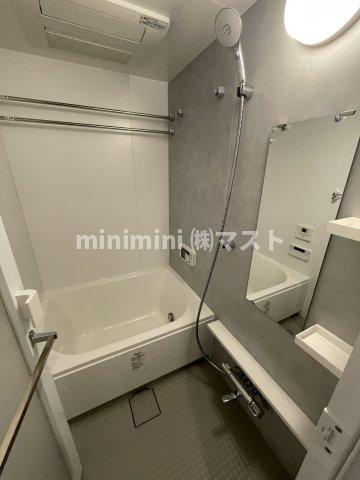 大阪市西区阿波座１丁目の賃貸マンションの浴室