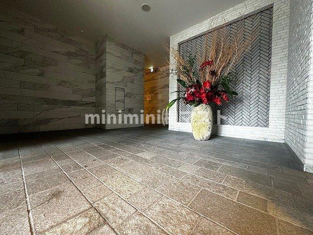 大阪市西区本田２丁目の賃貸マンションのロビー