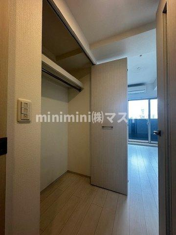 大阪市西区本田２丁目の賃貸マンションの収納