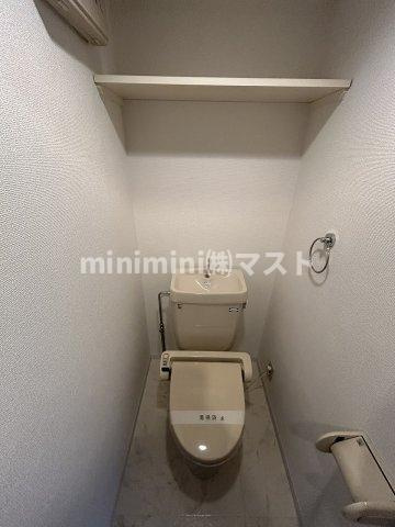 大阪市西区本田４丁目の賃貸マンションのトイレ