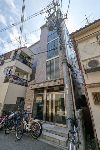 AP452 ロフティ淡路Ⅰ 410の外観|



