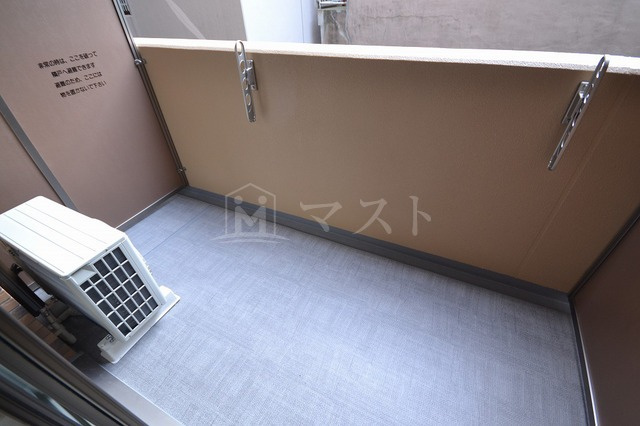 大阪市西区立売堀４丁目の賃貸マンションのバルコニー