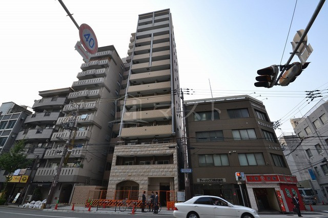 大阪市西区立売堀４丁目の賃貸マンションの外観
