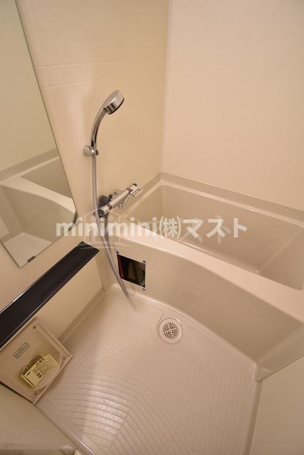 大阪市西区九条南２丁目の賃貸マンションの浴室