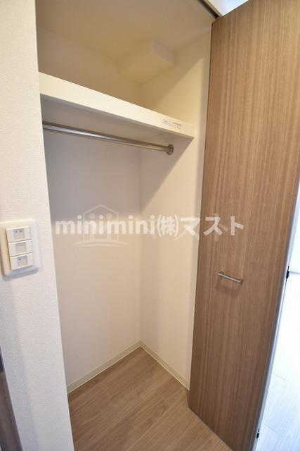 大阪市西区九条南２丁目の賃貸マンションの収納