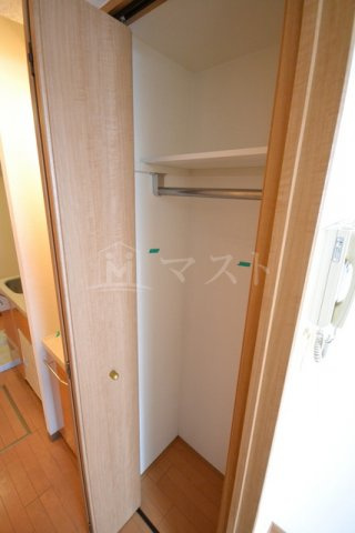 大阪市西区土佐堀１丁目の賃貸マンションの収納