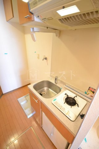大阪市西区土佐堀１丁目の賃貸マンションのキッチン