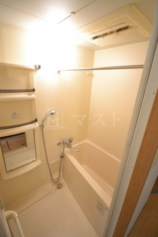 大阪市西区土佐堀１丁目の賃貸マンションの浴室