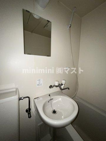 大阪市西区本田１丁目の賃貸マンションの洗面所|※同マンション別間取り参考写真です