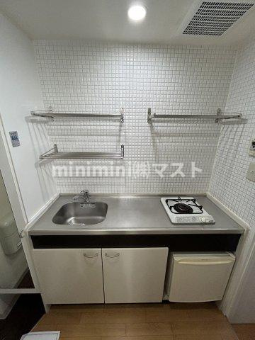 大阪市西区靱本町２丁目の賃貸マンションのキッチン