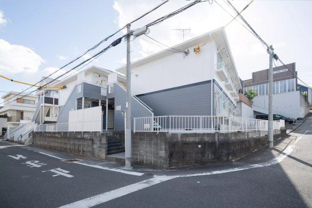 AP940 エステートピア神村EAST 105の外観|




