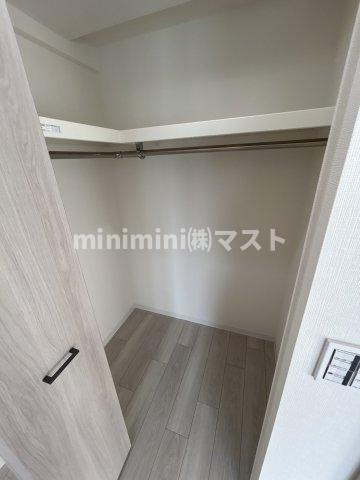 大阪市西区九条南１丁目の賃貸マンションの収納