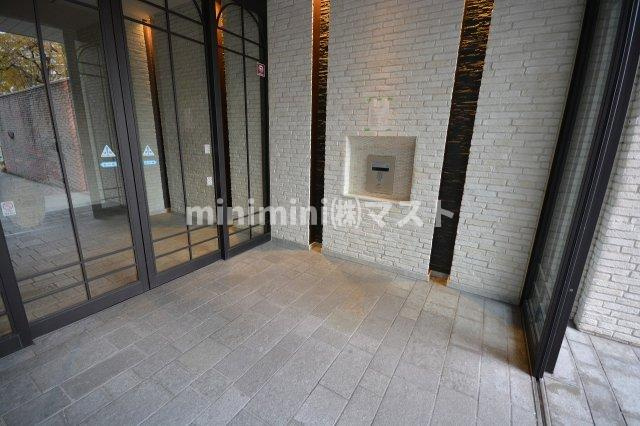大阪市西区本田２丁目の賃貸マンションのロビー
