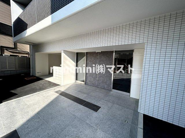 大阪市西区川口４丁目の賃貸マンションのエントランス