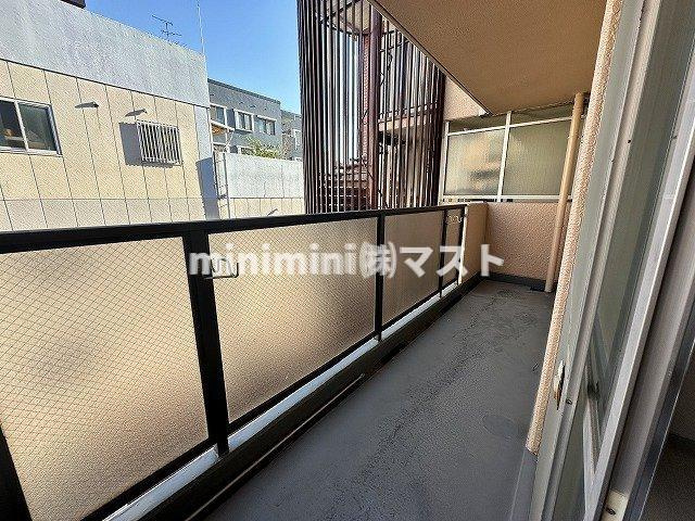 大阪市西区北堀江４丁目の賃貸マンションのバルコニー