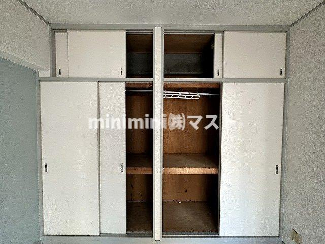 大阪市西区北堀江４丁目の賃貸マンションの収納