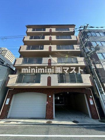 大阪市西区北堀江４丁目の賃貸マンションの外観