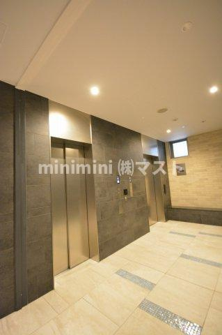 大阪市西区新町２丁目の賃貸マンションのロビー