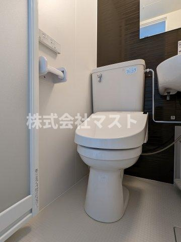 大阪市西区北堀江４丁目の賃貸マンションのトイレ