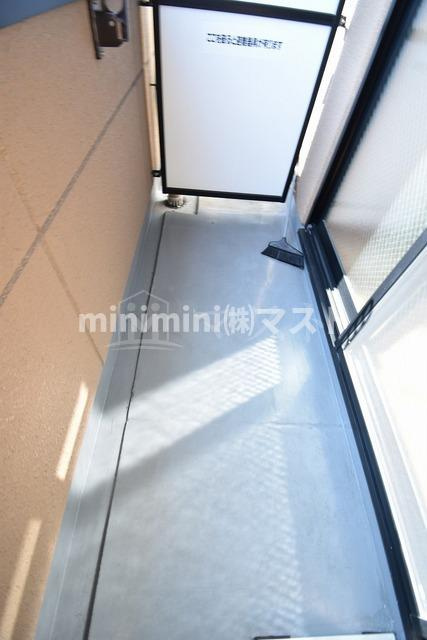 大阪市西区九条南３丁目の賃貸マンションのバルコニー