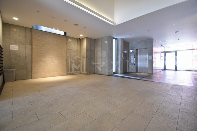 大阪市西区江戸堀１丁目の賃貸マンションの外観