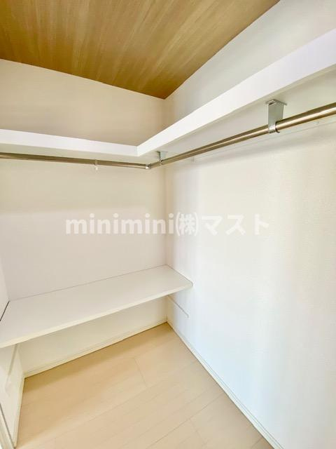 大阪市西区南堀江２丁目の賃貸マンションの収納