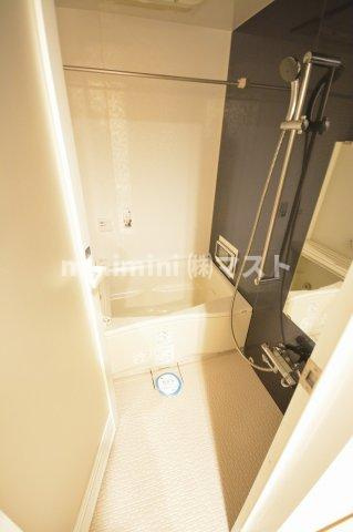 大阪市西区土佐堀３丁目の賃貸マンションの浴室