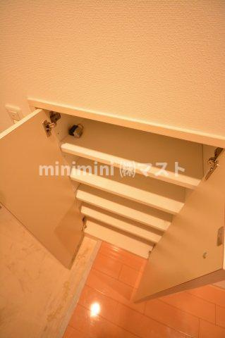 大阪市西区土佐堀３丁目の賃貸マンションの収納
