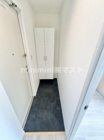 大阪市西区九条３丁目の賃貸マンションの玄関