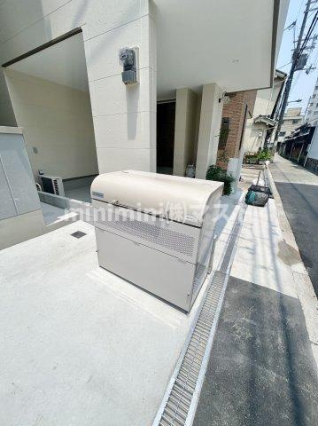 大阪市西区九条３丁目の賃貸マンションの駐車場