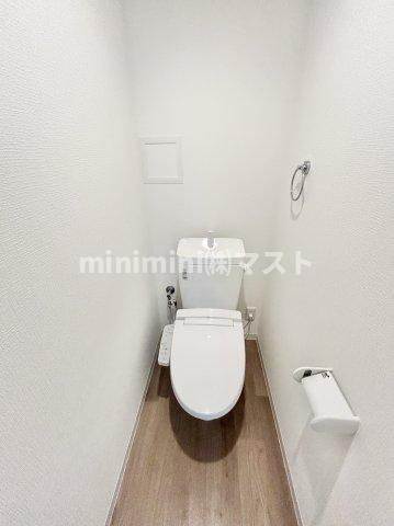 大阪市西区九条３丁目の賃貸マンションのトイレ