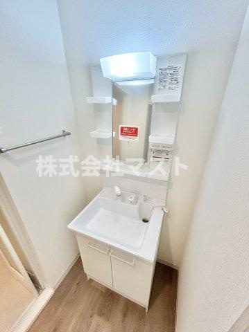 大阪市西区九条３丁目の賃貸マンションの洗面所