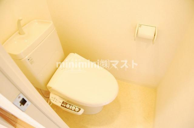 大阪市西区立売堀３丁目の賃貸マンションのトイレ